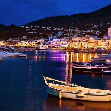 Hotel La Sirenella Lacco Ameno  Екстер'єр фото
