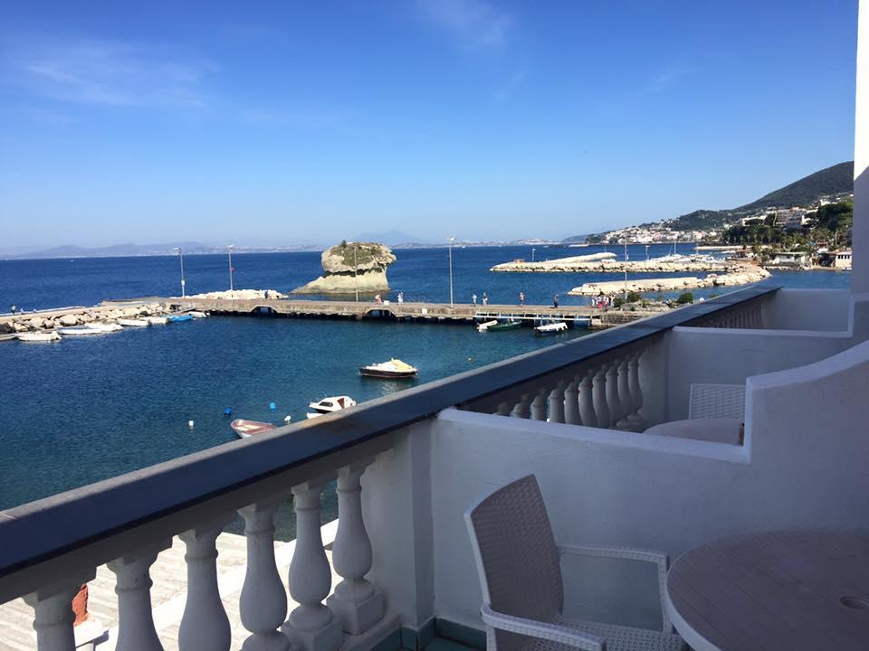 Hotel La Sirenella Lacco Ameno  Екстер'єр фото